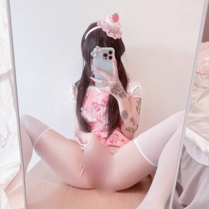 ouoldll喵@高颜反差妹 会员群视图合集[54P+58V2.52G]