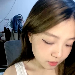 粉嫩嫩少女(泡芙被填满)@清纯系主播 合集第二弹[24V21.2G]